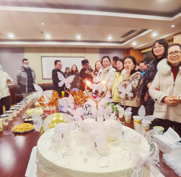 江蘇匯誠(chéng)二月份生日員工會(huì)